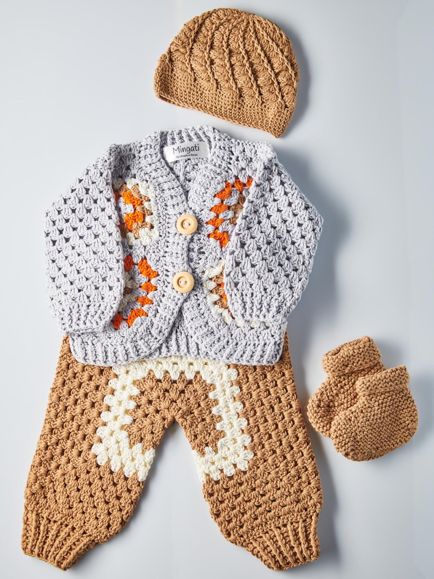 Baby Strickkleidung aus Baumwolle